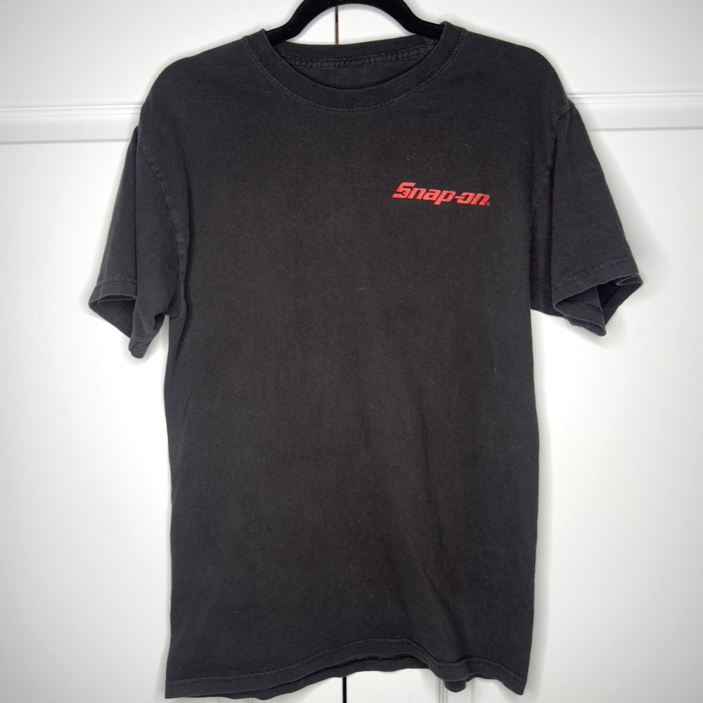 Snap-on Shirt Mens Small Black Deuces Wild Hot Rod Gambling Car Graphic Tee